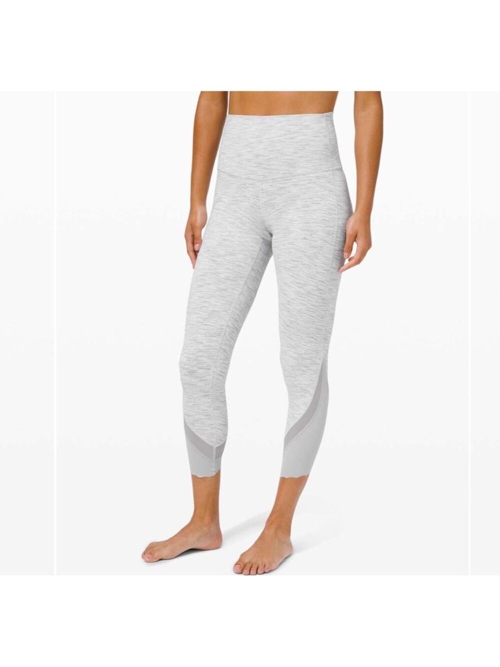 Lululemon Wunder Under Crop high rise Scallop Hem leggings size 10grey